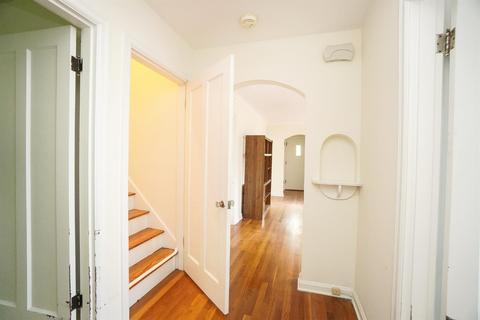 4233 Paxton Ave, Cincinnati, OH 45209 photo 19