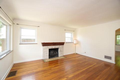 4233 Paxton Ave, Cincinnati, OH 45209 photo 5