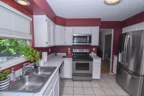 1176 Cedar Run Ct, Batavia, OH 45103 photo 4