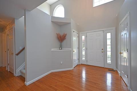 660 Lake Ln, Cincinnati, OH 45244 photo 5