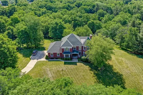 11603 Colerain Rd, Colerain Twp, OH 45252