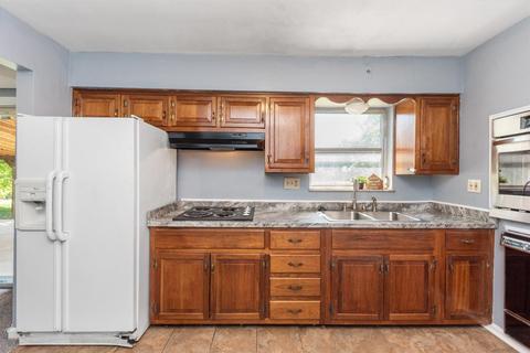 4492 Forest Trl, Cincinnati, OH 45244 photo 14