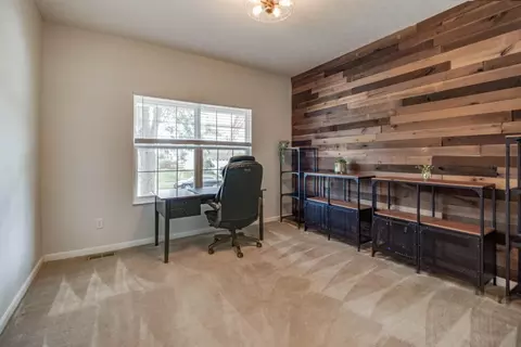 1046 Oak Forest Dr, Morrow, OH 45152 photo 3