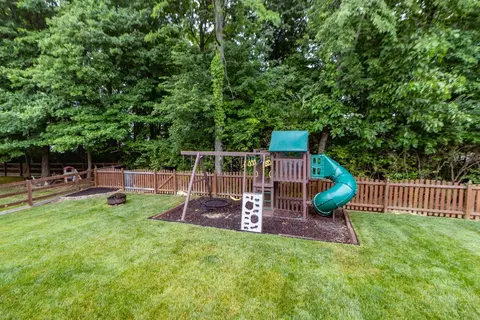 1046 Oak Forest Dr, Morrow, OH 45152 photo 34