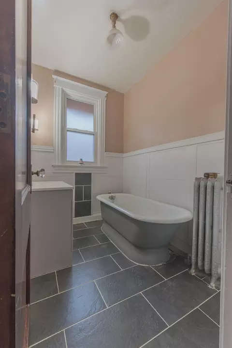 1110 Beech, Cincinnati, OH 45205 photo 19