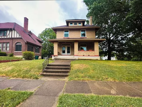 1110 Beech, Cincinnati, OH 45205