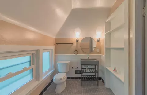 1110 Beech, Cincinnati, OH 45205 photo 10