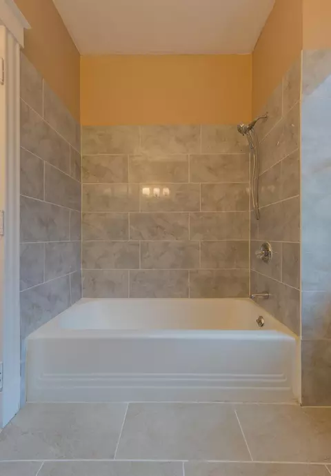 1110 Beech, Cincinnati, OH 45205 photo 22