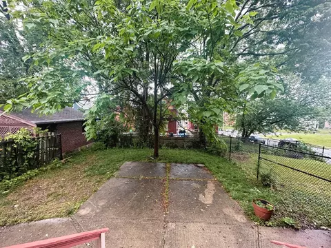1110 Beech, Cincinnati, OH 45205 photo 31