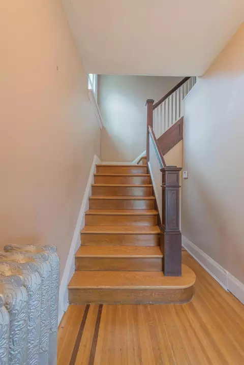 1110 Beech, Cincinnati, OH 45205 photo 20