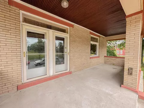 1110 Beech, Cincinnati, OH 45205 photo 3