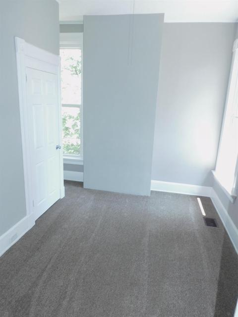 910 Summit Ave, Cincinnati, OH 45205 photo 32