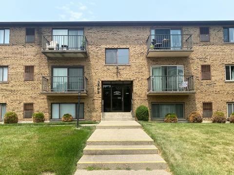 3592 Homelawn Ave #5, Cheviot, OH 45211