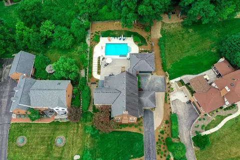 9 Trailbridge Dr, Blue Ash, OH 45241 photo 48