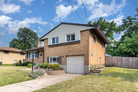 3827 Larchview Dr, Cincinnati, OH 45236 photo 3