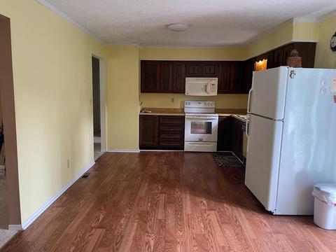 4858 Beechwood Rd, Cincinnati, OH 45244 photo 5