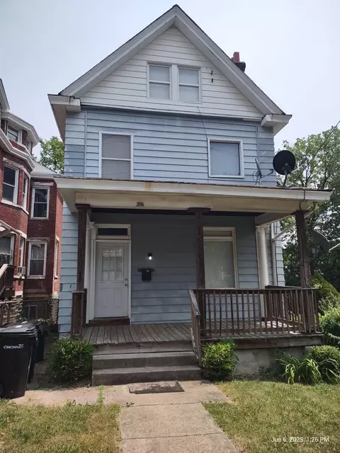 2016 Burnet, Cincinnati, OH 45219