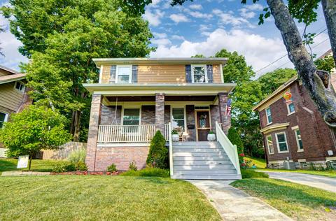 5921 Woodmont Ave, Cincinnati, OH 45213