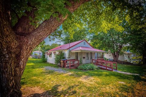 234 Liberty St, Peebles, OH 45660