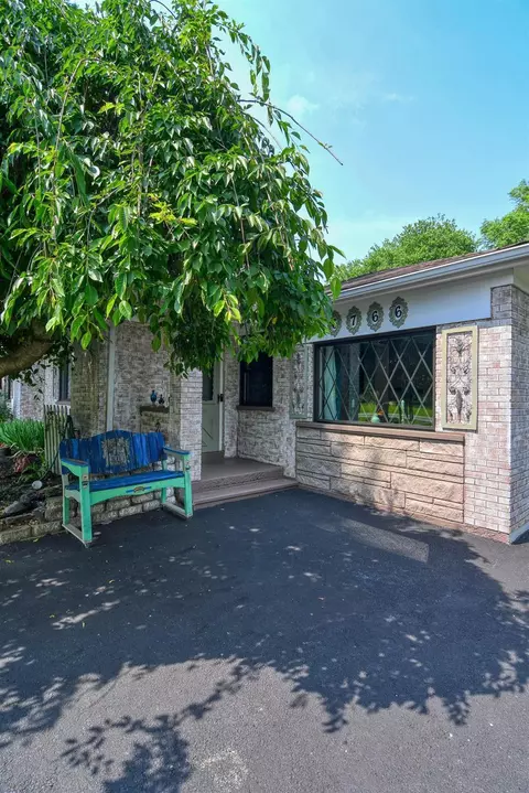 6766 Oakland Rd, Loveland, OH 45140
