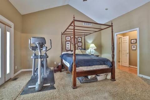 697 Kennecot Dr, Cincinnati, OH 45244 photo 23
