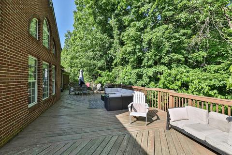 697 Kennecot Dr, Cincinnati, OH 45244 photo 39