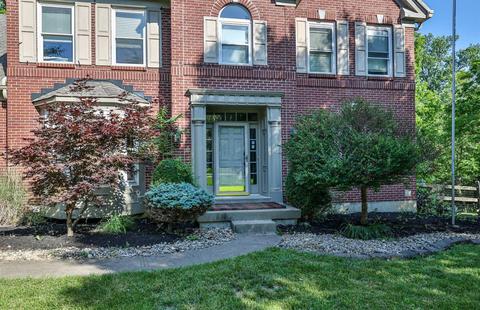 697 Kennecot Dr, Cincinnati, OH 45244 photo 3