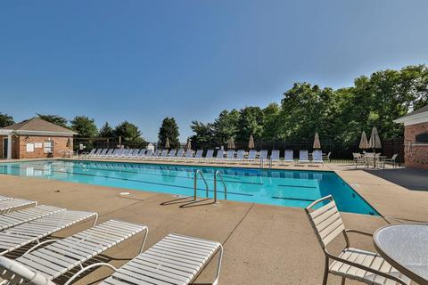 697 Kennecot Dr, Cincinnati, OH 45244 photo 49