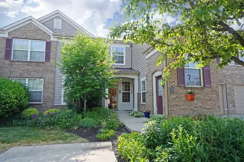 7654 Bridge Pt, Cincinnati, OH 45248