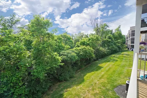 7654 Bridge Point Dr, Cincinnati, OH 45248 photo 30