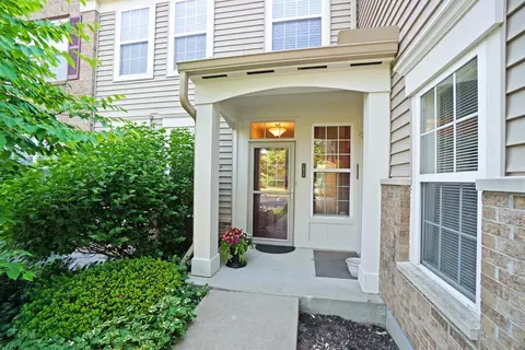 7654 Bridge Point Dr, Cincinnati, OH 45248 photo 2