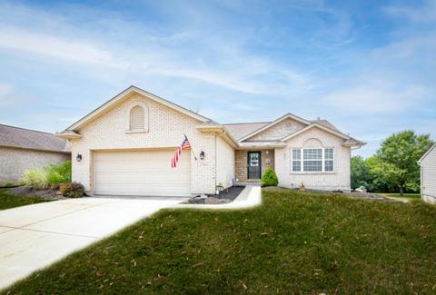 2341 Castle Pnes, Hamilton, OH 45013