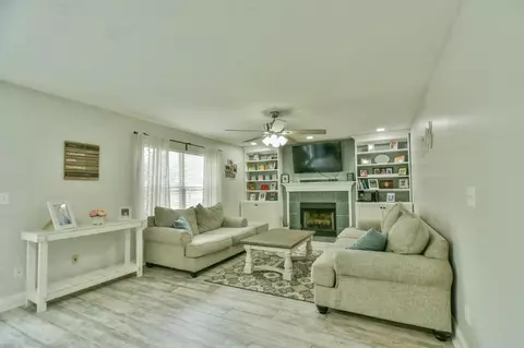 150 Paddock Ln, Monroe, OH 45050 photo 12