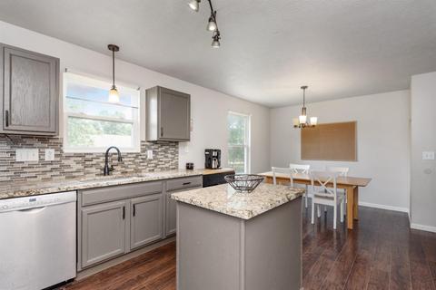 6604 Elderberry Ct, Hamilton Township, OH 45039 photo 11