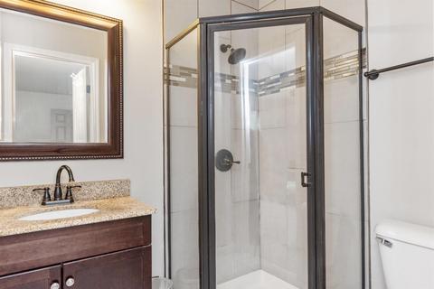 6604 Elderberry Ct, Hamilton Township, OH 45039 photo 15