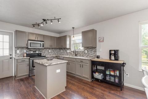6604 Elderberry Ct, Hamilton Township, OH 45039 photo 8