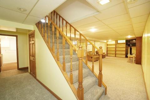 9414 Candy Ln, Cincinnati, OH 45231 photo 22