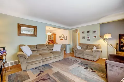 6693 Charann Ln, Cincinnati, OH 45224 photo 6