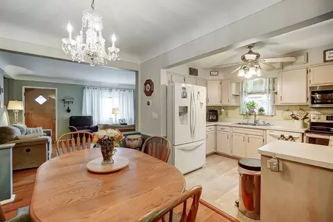 6693 Charann Ln, Cincinnati, OH 45224 photo 9