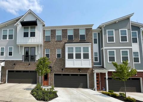 112 Blossom View Dr, Loveland, OH 45140