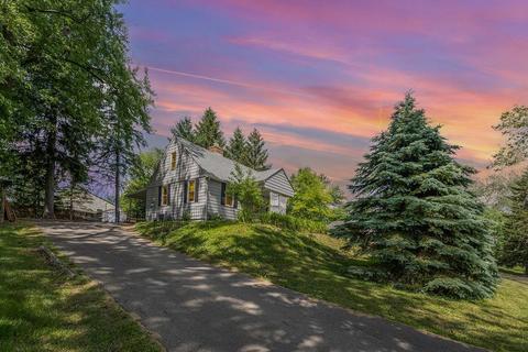 1325 Heatherdale Ave, Kettering, OH 45429