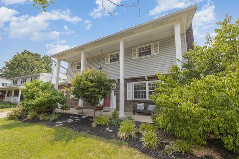 1713 Hilltree Dr, Cincinnati, OH 45255 photo 2