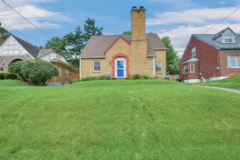 6859 Elwynne Dr, Silverton, OH 45236