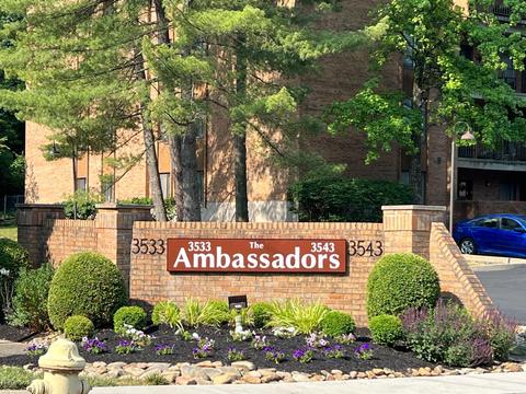 3543 Amberacres #104W, Cincinnati, OH 45237