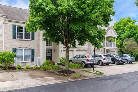 351 Fencerail Way #K, Milford, OH 45150