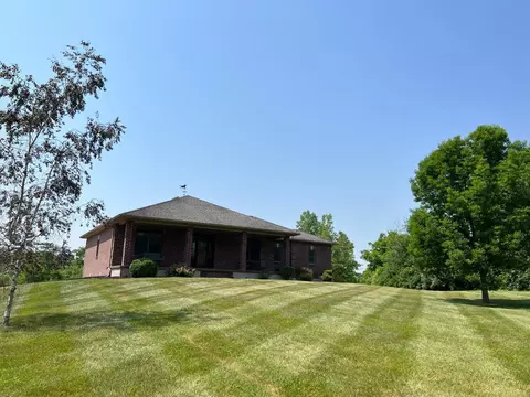 1132 Sparks Rd, Cedar Grove, IN 47016