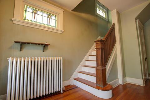 2957 Mignon Ave, Cincinnati, OH 45211 photo 5