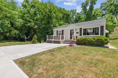 1814 Ashbrook Dr, Cincinnati, OH 45238 photo 3