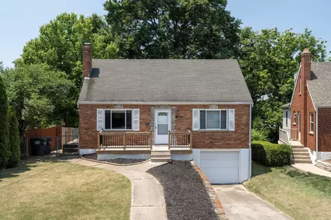 1987 Alphonse Ln, Cincinnati, OH 45238
