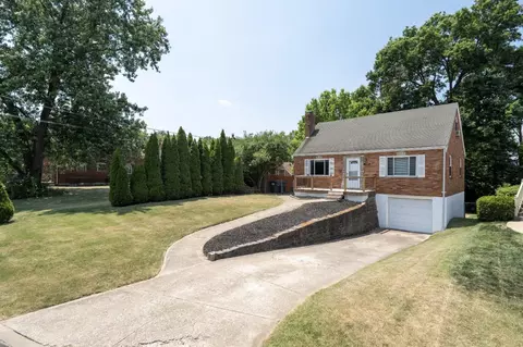 1987 Alphonse Ln, Cincinnati, OH 45238 photo 23